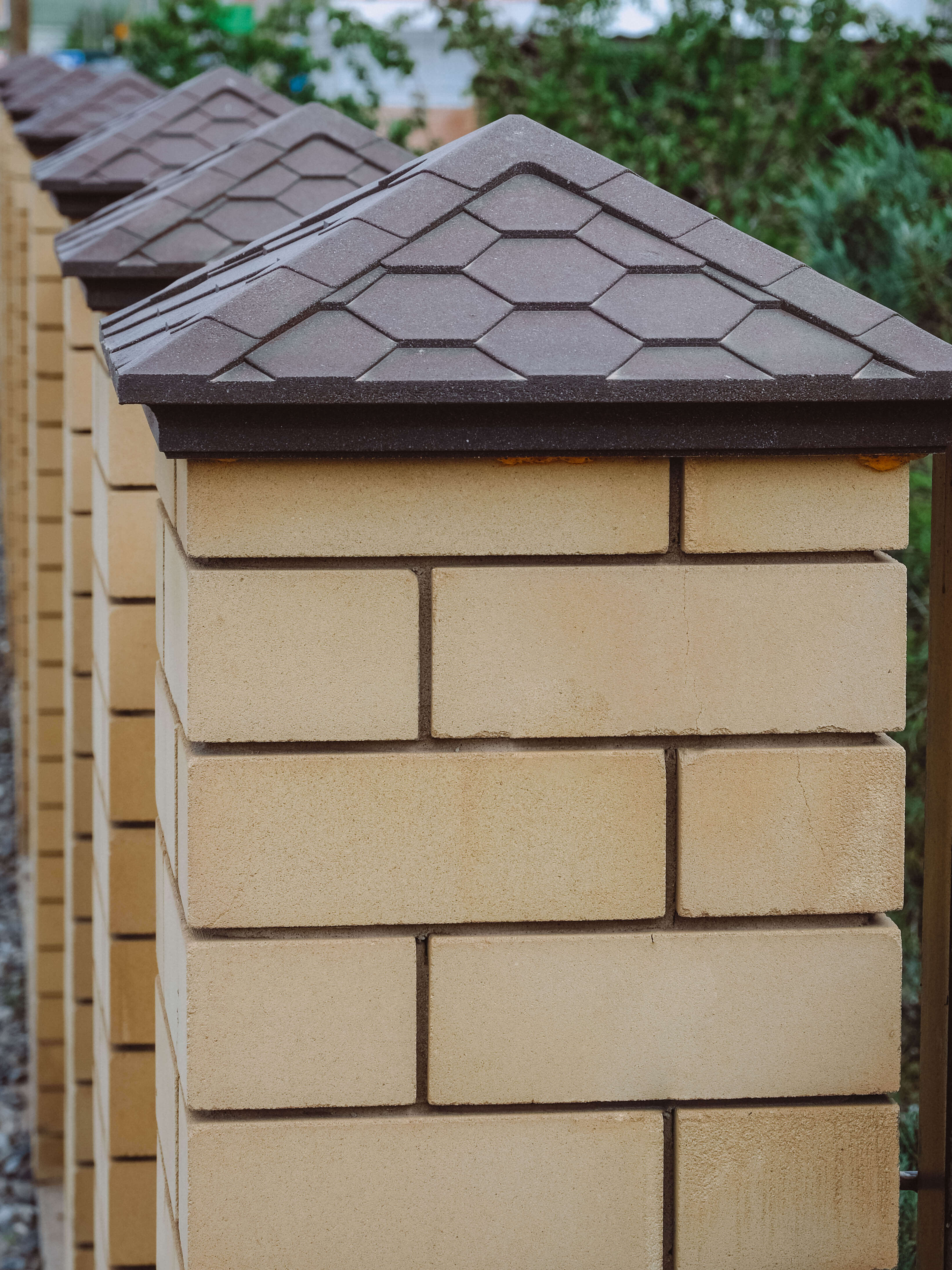 Колпак Zking Эверест Коричневый на столб 1.5х1.5 кирпича (390х390мм) в Биробиджане фото